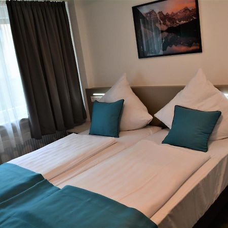Hotel Bawue สตุตการ์ต ภายนอก รูปภาพ