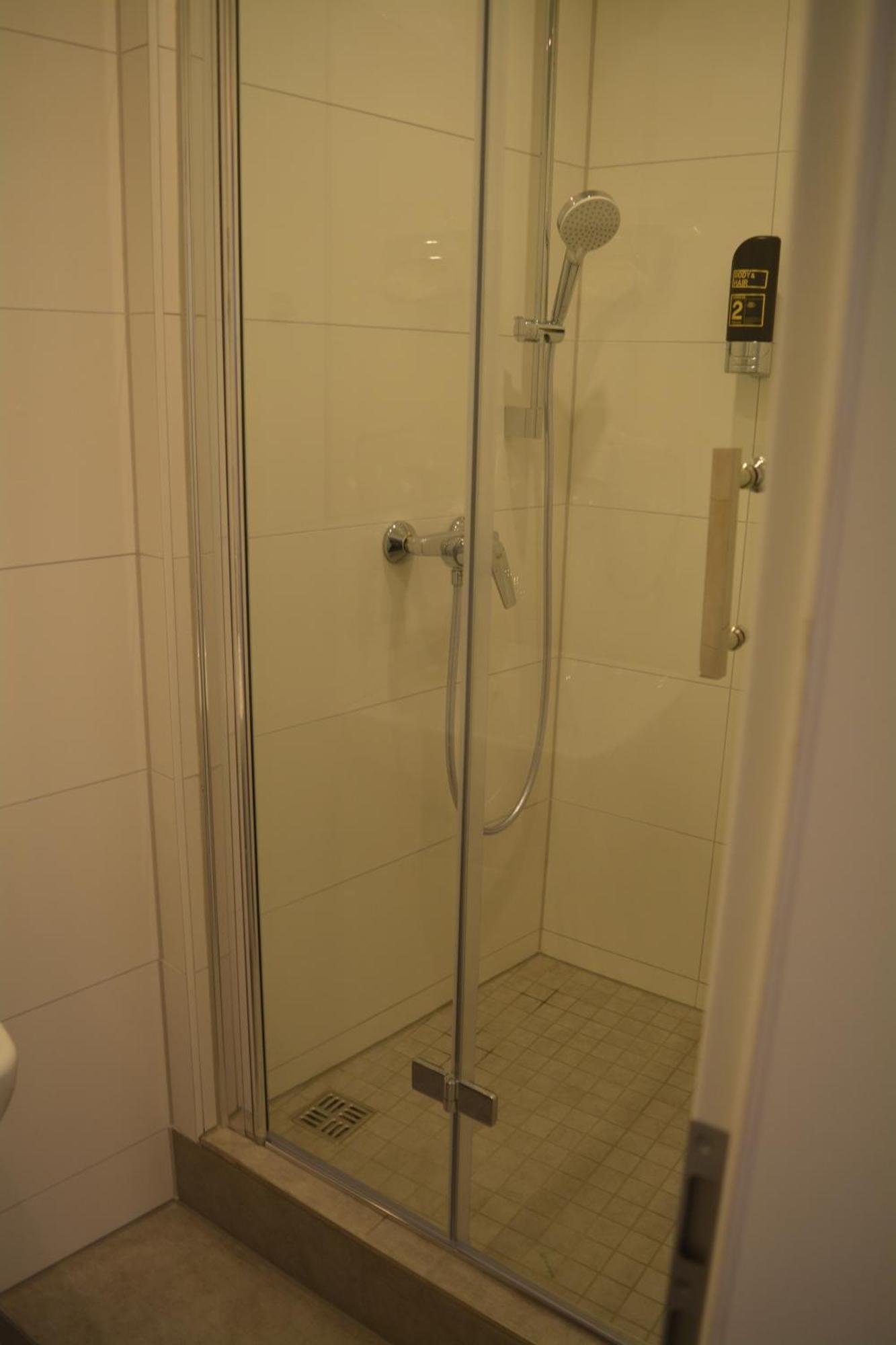 Hotel Bawue สตุตการ์ต ภายนอก รูปภาพ